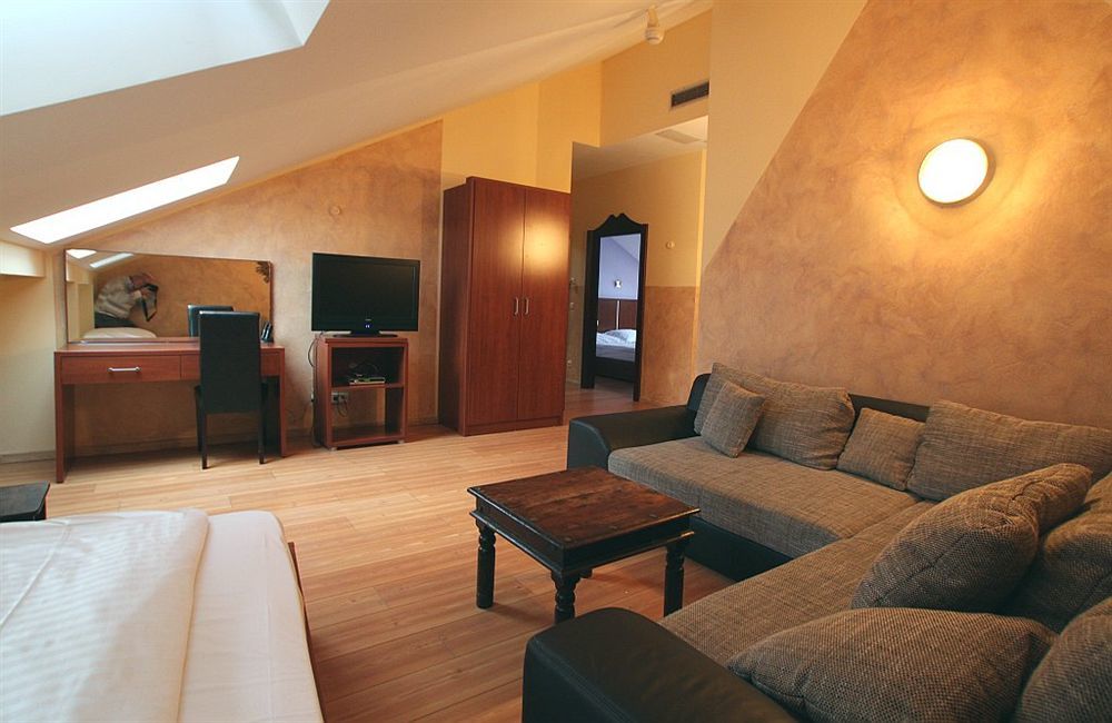 Hotel Atlas Residence Munchen Bagian luar foto