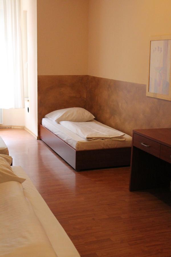 Hotel Atlas Residence Munchen Bagian luar foto